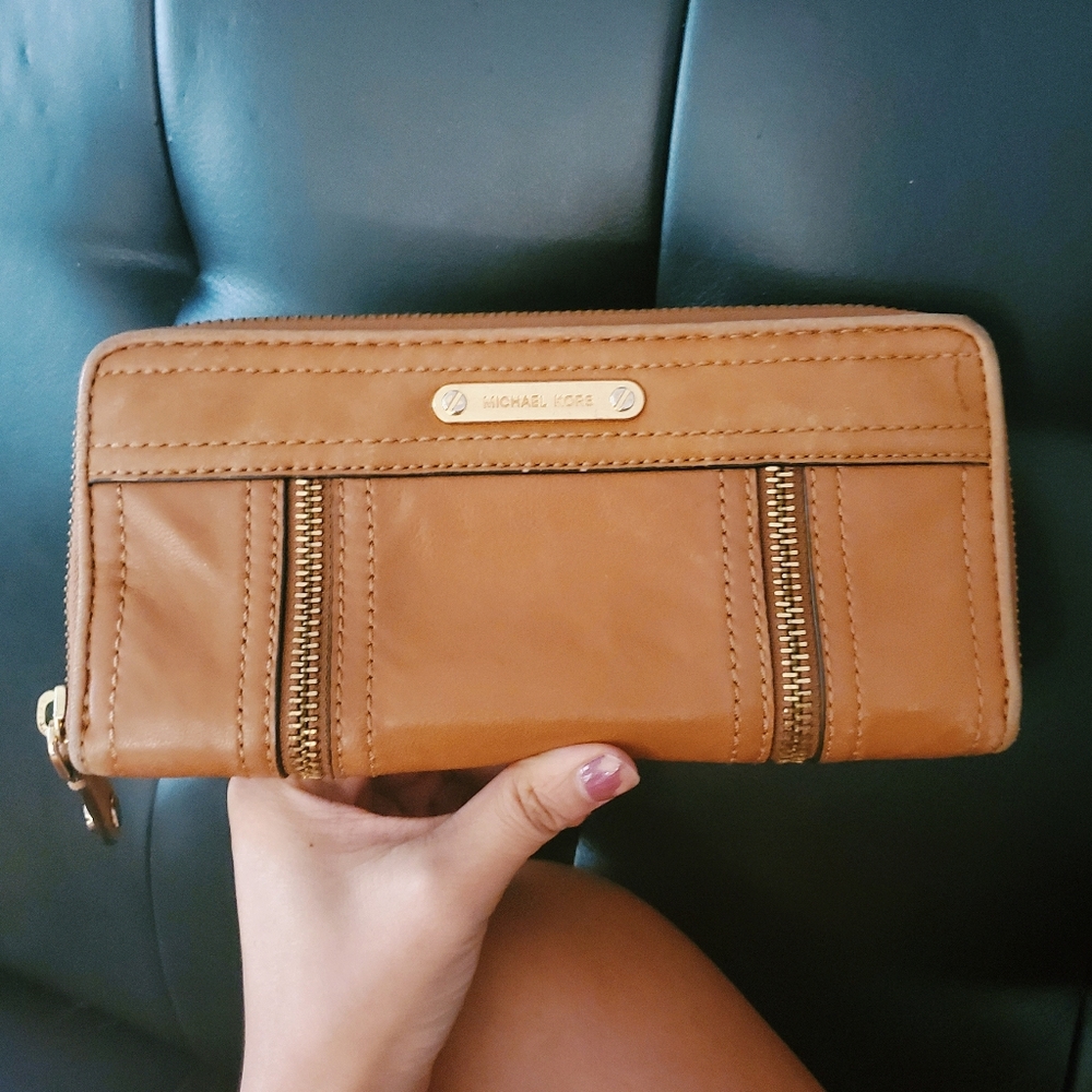 Michael Kors Tan Gold Leather Wallet